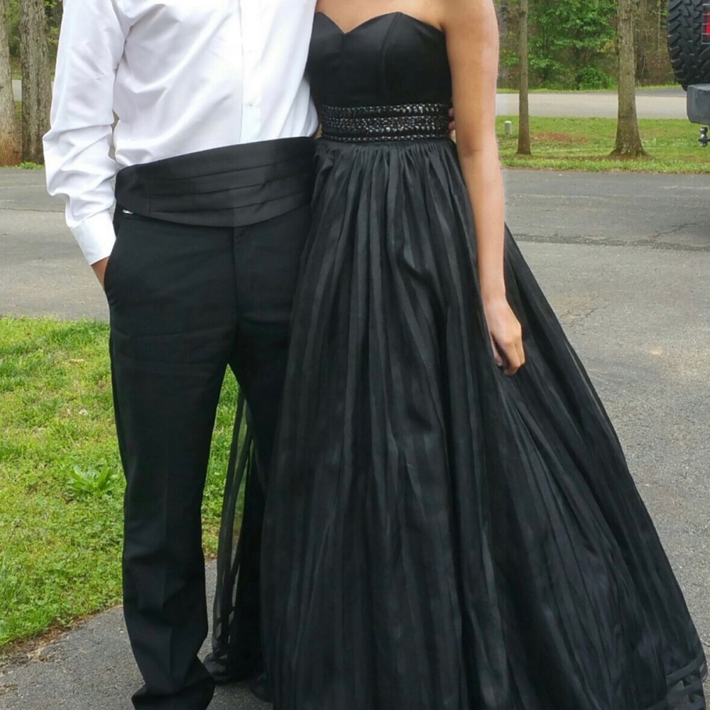 Classy Rachel Allen Prom Dress